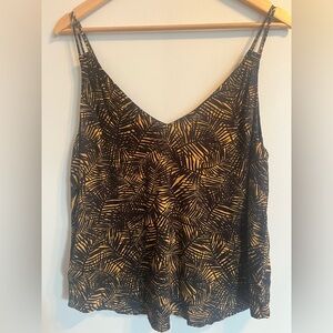 Gentle Fawn Palm Tank